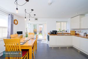 Kitchen/diner- click for photo gallery